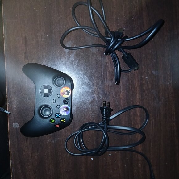 Still( NEW)XboxOneXS - Picture 7 of 8